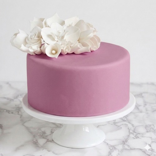 fondant cake