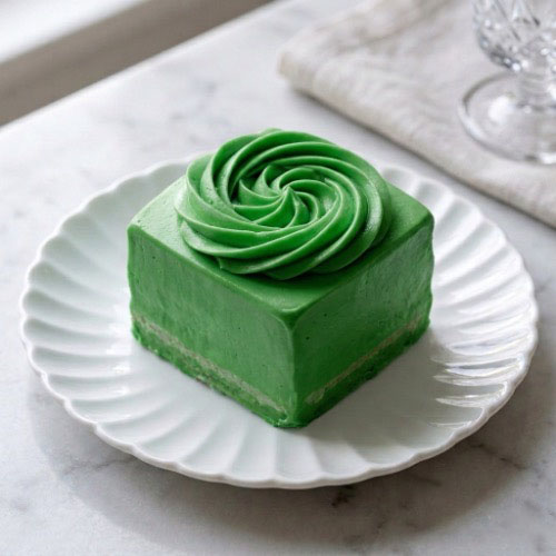 Petit Four